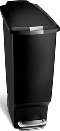 Soft-Close Lid, Wheels & Lid Lock
